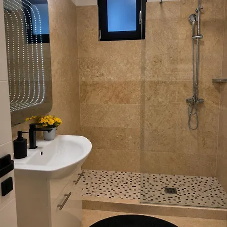 Apartament Isa Luxury Free Pool By Almar