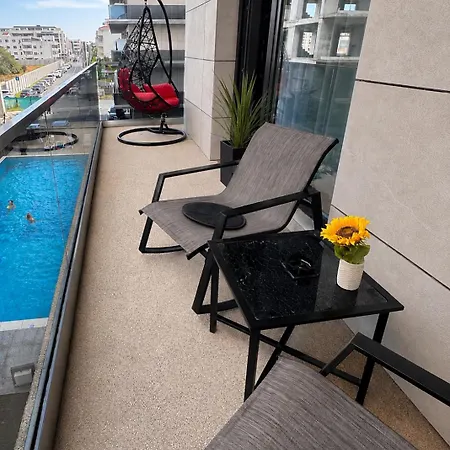 דירה Isa Luxury Free Pool By Almar Năvodari